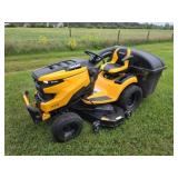 CUB CADET XT2 ENDURO SERIES SLX54 RIDING LAWN