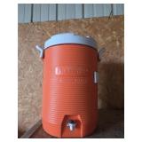 RUBBERMAID 5 GALLON DRINK COOLER DISPENSER
