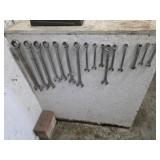 16 ASSORTED COMBINATION WRENCHES