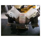 DURACRAFT DUAL WHEEL BENCH GRINDER