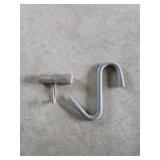 VINTAGE ANTIQUE HOG HOOK AND MEAT S-HOOK