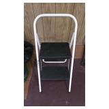 COSCO METAL FOLDING STEP STOOL/LADDER