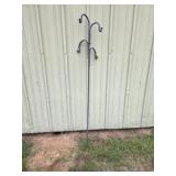 WROUGHT IRON 4-HOOK SHEPHERDS HOOK