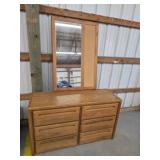 Vintage oak 6 drawer dresser and mirror, 17 x 48