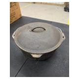 Lodge USA cast iron Dutch oven