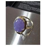 Vintage 14K Yellow Gold Lavender Jade Cabochon