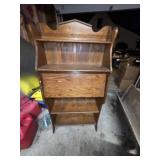 VINTAGE ANTIQUE OAK DROP DOWN DESK