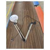 Vintage metal extendable portable lamp