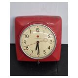 Vintage GE clock, model 2h20, works