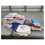 Box lot miscellaneous quilting material