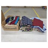 Box lot miscellaneous quilting material