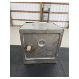 Vintage Coleman Folding Camp Oven, portable