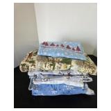 Box lot miscellaneous quilting material