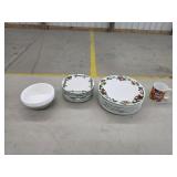 Box lot assorted kitchen dishes