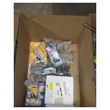 BOX LOT ASSORTED AUTOMOTIVE LIGHT BULBS