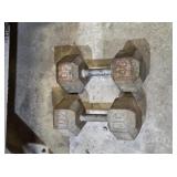 2 VINTAGE 40# CAST IRON DUMBBELLS