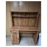 MODERN WOOD COMPUTER OFFICE DESK