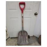Ace 14-in plastic scoop shovel