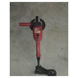Milwaukee 7-in dial speed control polisher,