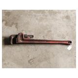 Pipe wrench