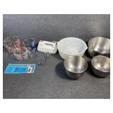 Betty Crocker mixer, measuring cups & mixing bowls