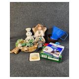 Drip Coffee Funnels with Filters, Knick Knacks