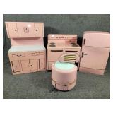 Vintage 1950s Wolverine Tin Toy Kitchen Set