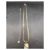 Lia Sophia Gold Tone pendant - Gold like chain