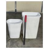 White Trash Bins, Long Shoe Horn