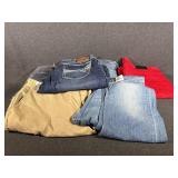 Menï¿½s Jeans and A Pair of Short
