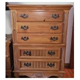 Wooden Dresser with 5 Drawers