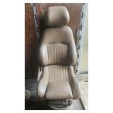 Marks Shop Seat