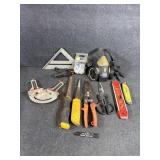 Half Face Respirator, 2 Drywall Saws, 9in Level