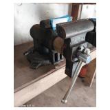 Bench Vise