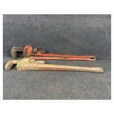 2 Heavy Duty Pipe Wrenches
