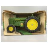 1:16 ERTL John Deere "R" Trac. Series 2 1949-1954