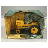 1:16 Spec Cast John Deere LI tractor