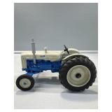 1:16 ERTL Ford 5000 Super Major Tractor