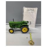 1:16 Ertl John Deere Model 70 Standard Tractor