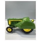 Ertl John Deere "620" Orchard Tractor 1957-1960