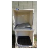 2 Medium Animal Insert Cages