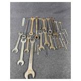 Assorted Standard Wrenches