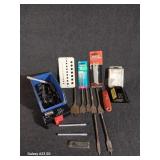 Portrable Digital Battery Tester, Snap Off Knife