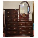 Kincaid Solid Wood Cherry Mountain Queen Anne