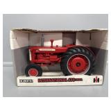 ERTL 1:16 International 650 Diesel