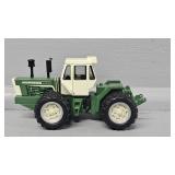 ERTL1:64 Oliver 2655 4WD,2005 Toy Farmer Edition