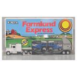 ERTL 1:64 Equipment Hauling Set Ford New Holland