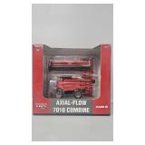ERTL 1:64 Case IH Axial Flow 7010 Combine