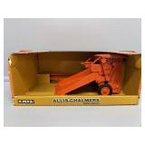 ERTL 1:16 Allis-Chalmers Roto-Baler