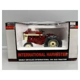 SpecCast 1:16 Farmall 340
